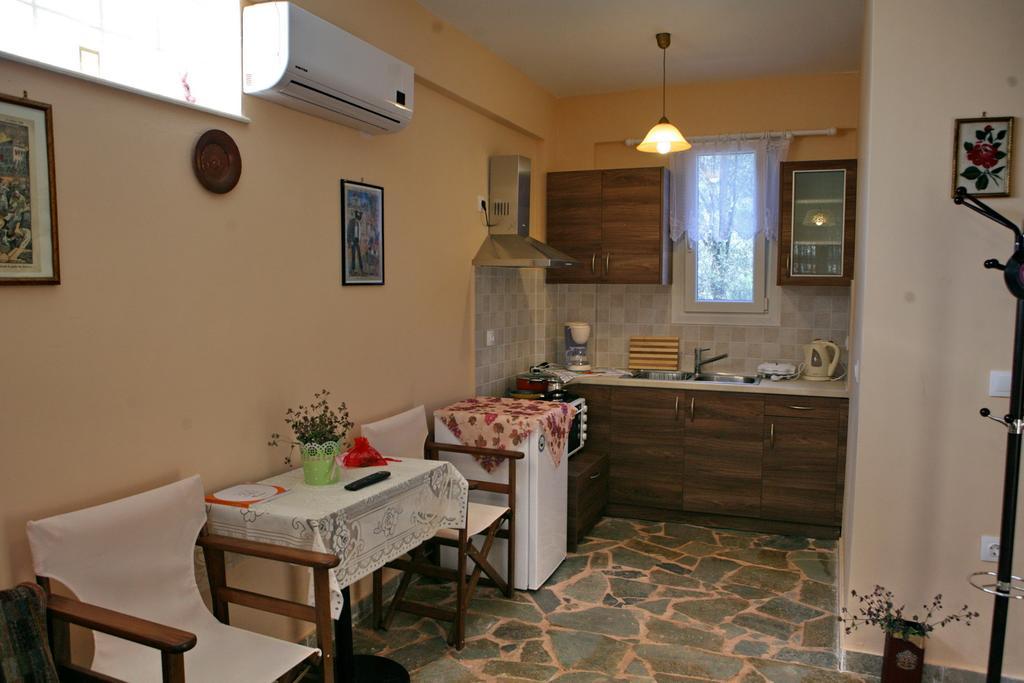 Evaland Traditional Houses Tarti Room photo